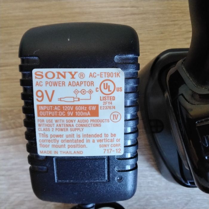 Sistem de căști stereo fără fir Sony TMR-IF240R baza incarcare,adaptor