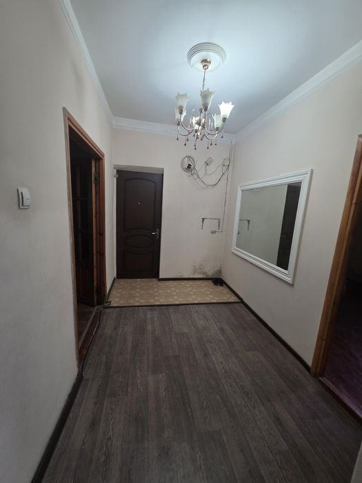 Продаётся 4/1/5  Юнусабад 17 квартал