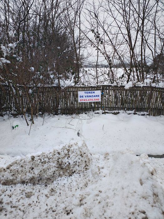 Teren de vânzare in comuna Pomi