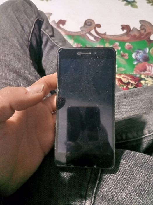 redmi 3 ishlashi yaxshi