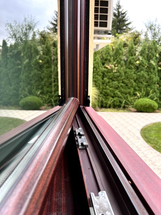 Основно почистване в София от Mr. Donchev.