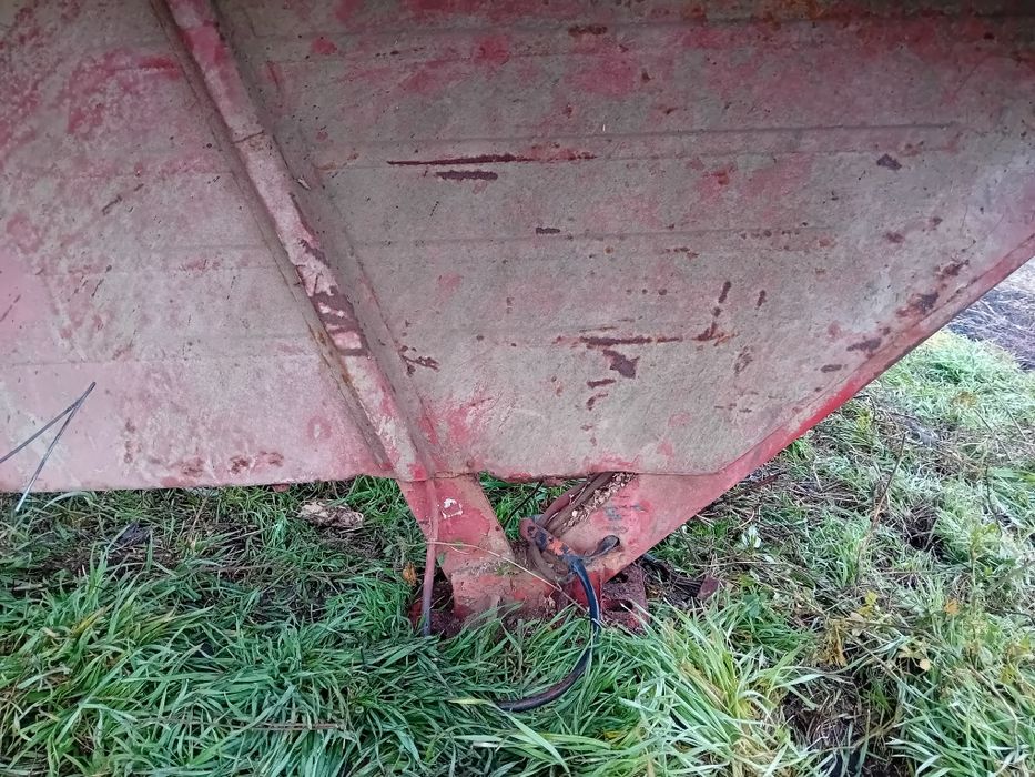 Cabina universal 650