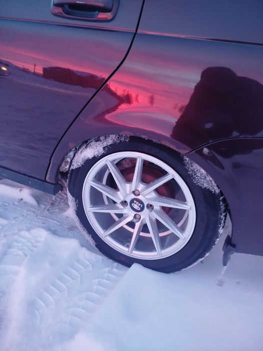 Лада приора в хорошем цвете с гбо