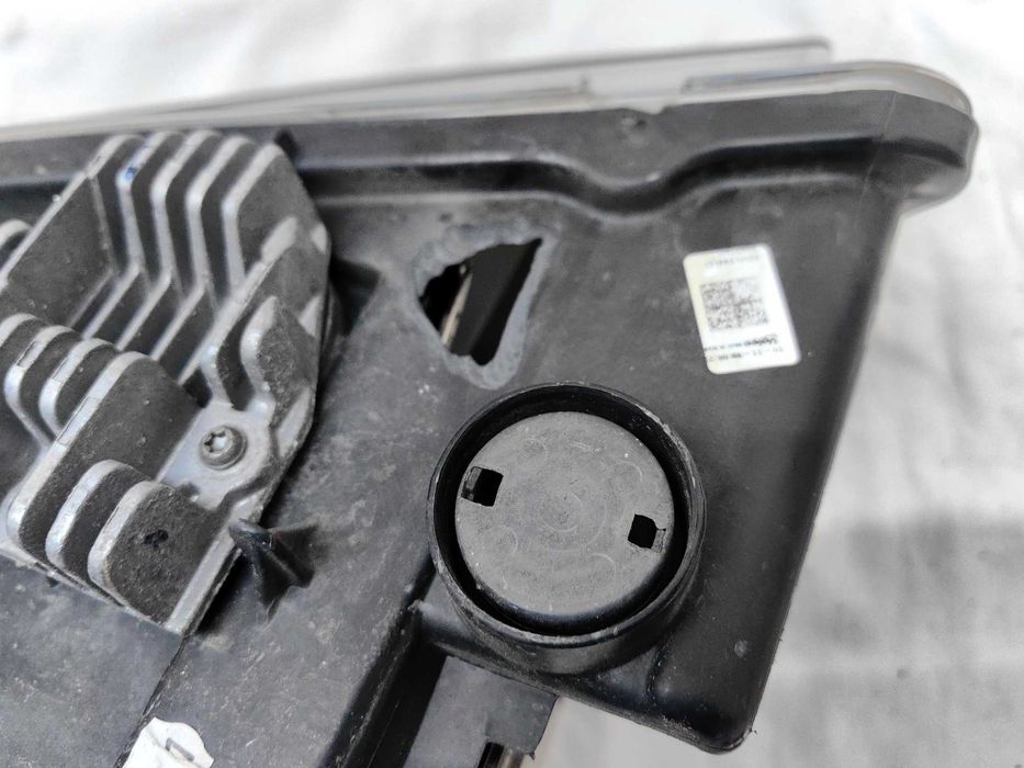 Оригинален фар БМВ Е84  BMW E84 X1 LCI Feis Led Bixenon