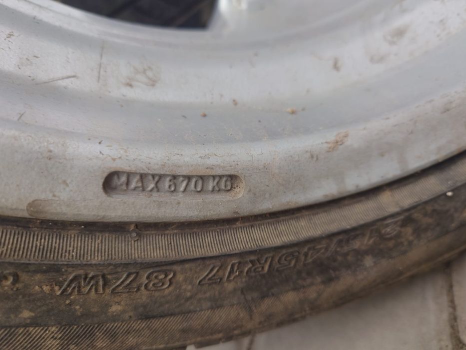 Продам диски 2 шт.