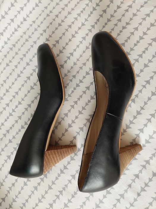 Pantofi Bata marimea 36 cu toc femei piele