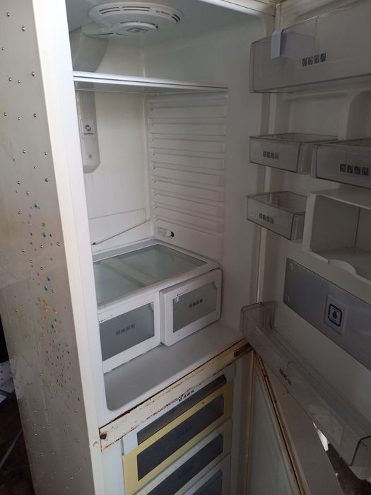 Холодильники оба за 25тыс