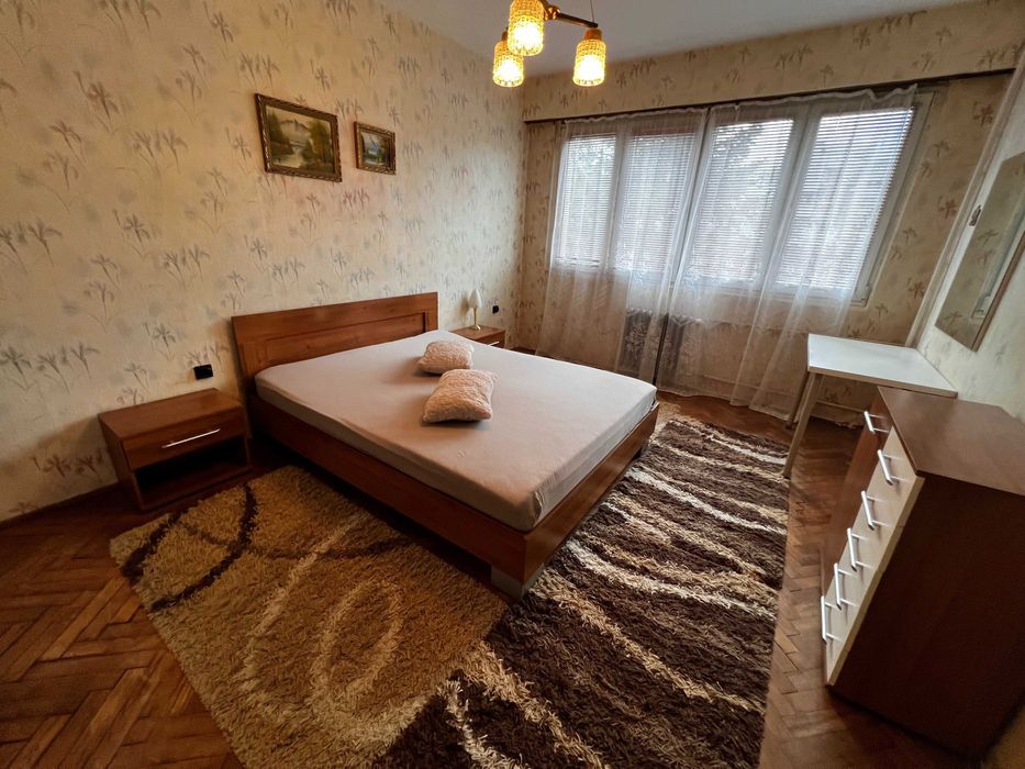 Дава се под наем Тристаен апартамент в София, Белите брези - 110 кв.м за 750 € - Снимка #4