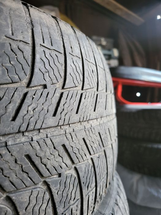 Шины Michelin R16