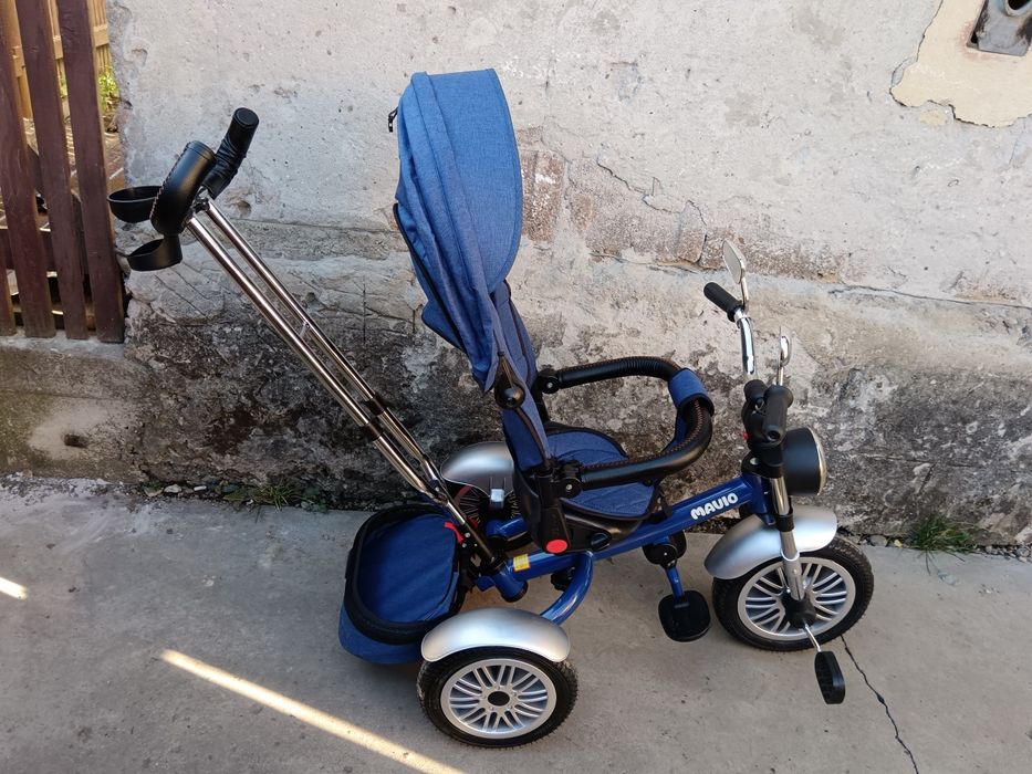 Vând tricicletă pentru copil