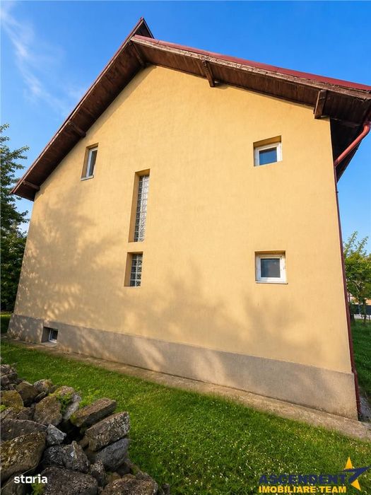 Vila deosebita in Runcu - Dambovita, natura,confort si priveliste deos