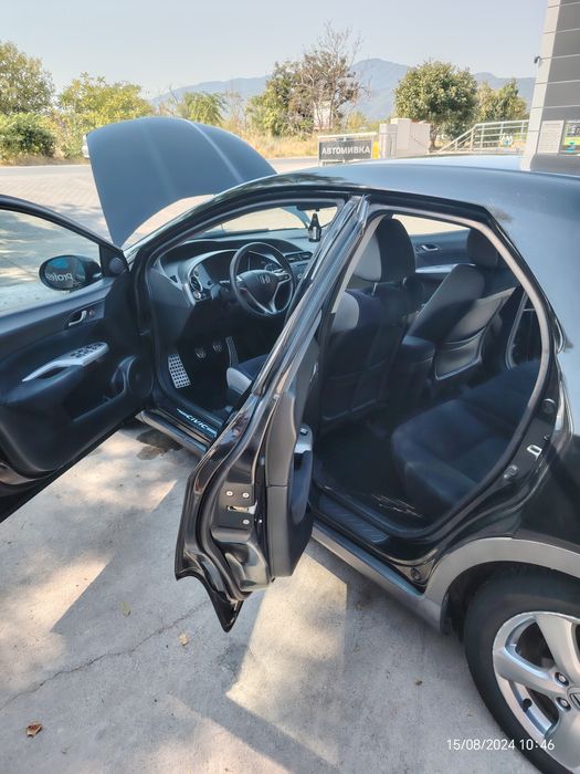 Хонда Сивик 1.4 83к върти но не пали.