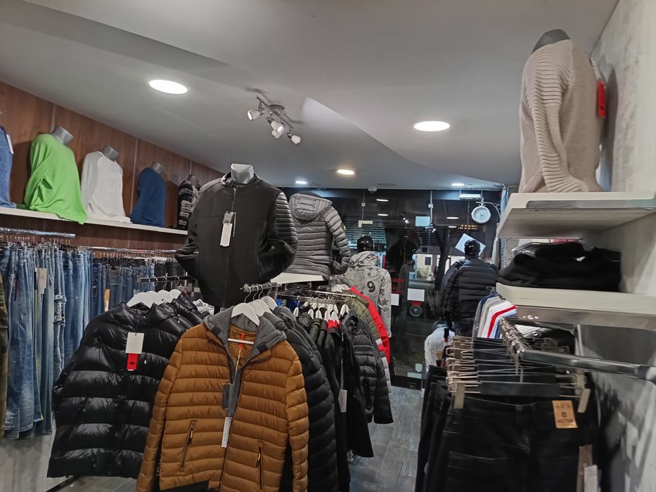 Дава се под наем Магазин в Варна, Център - 60 кв.м за 1020 € - Снимка #8