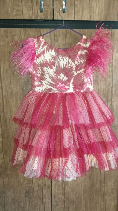 Платье шила на заказ