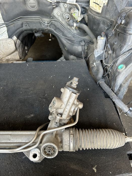 Хидравлична рейка БМВ Е6х 4х4 hidravlichna reika e60 e61 xdrive