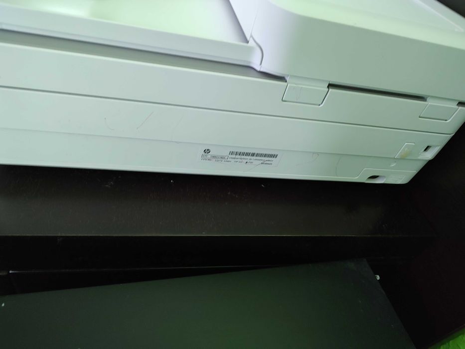 Купен 250лв Мастиленоструен цветен принтер HP Deskjet Plus скенр копир