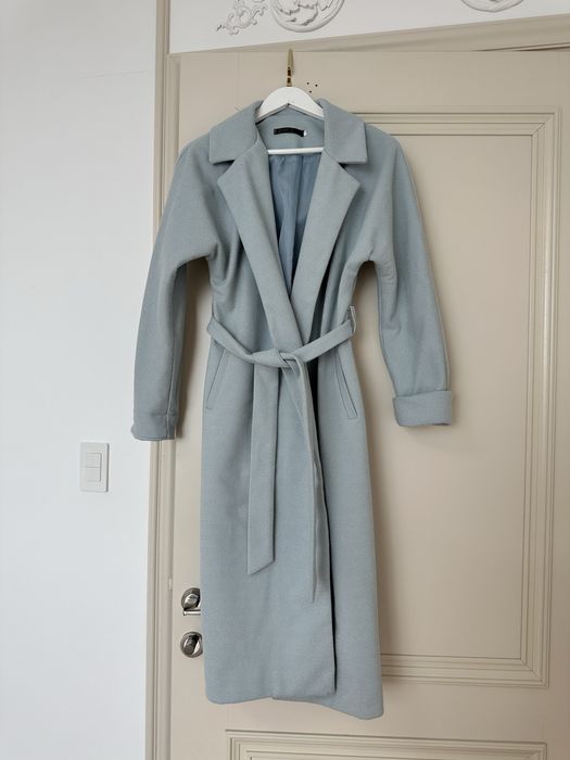 Продам осенние пальто