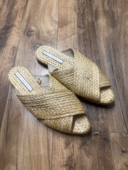 Дамски чехли ZARA