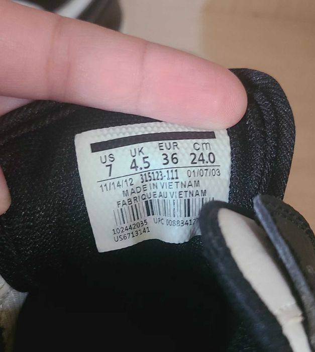 Продаются новые кроссовки на мальчика