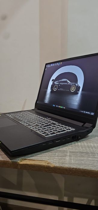 Laptop clevo N960KX gaming + cooler