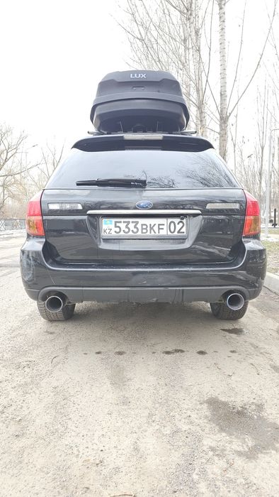 Subaru outback 2005 год 2.5 л