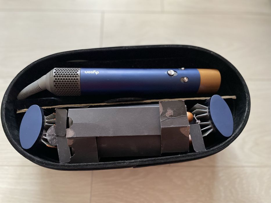 Продам Dyson стайлер