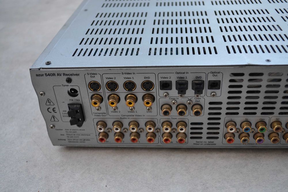 Amplificator Cambridge Audio Azur 540 R DEFECT