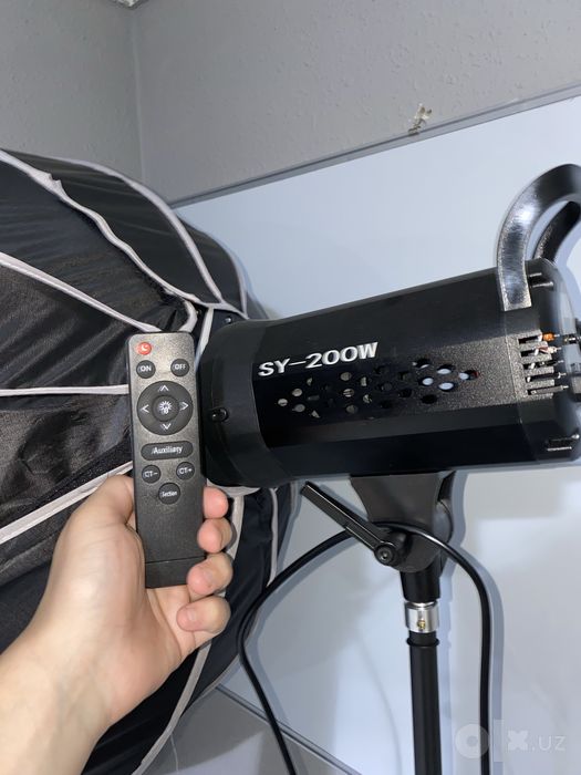 Foto va video uchun 200W LED chiroq