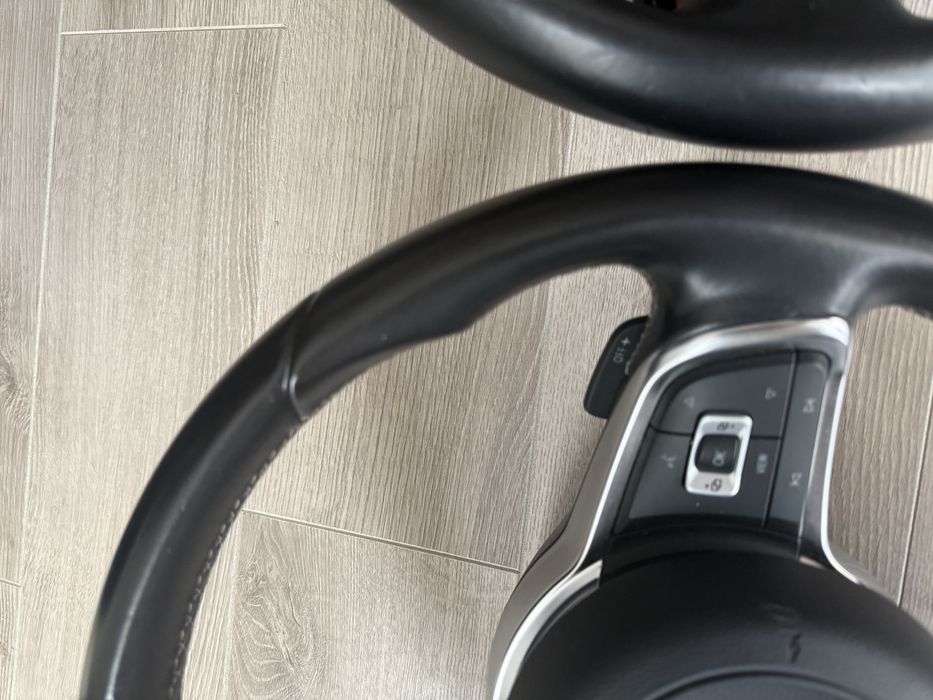 Волан VW Golf GTI или GTD Голф ГТИ ГТД Оригинален