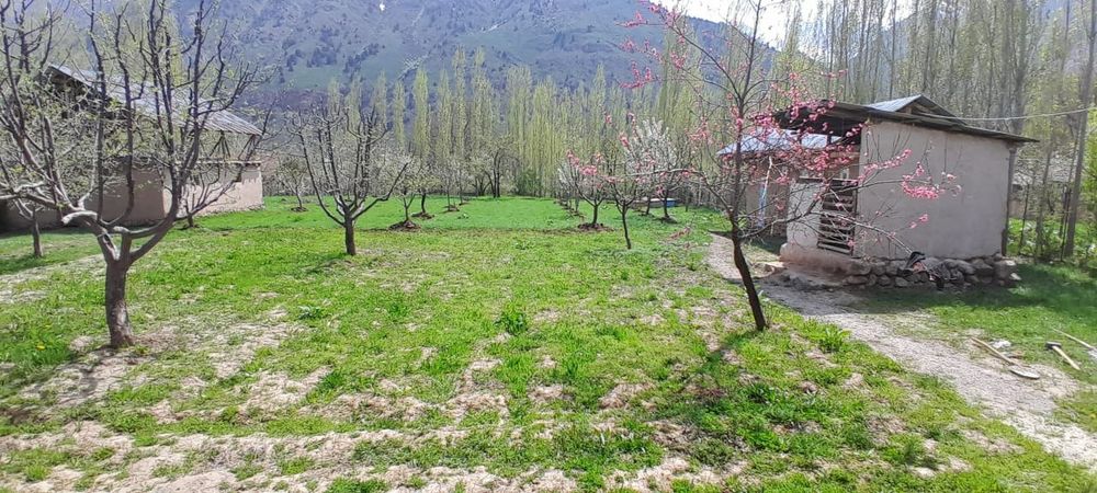 Участка сотилади