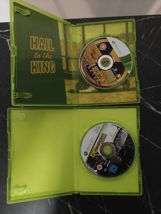 Lot xbox 360 Mass effect, Metal gear, perfect dark, duke, cod, tomb ra