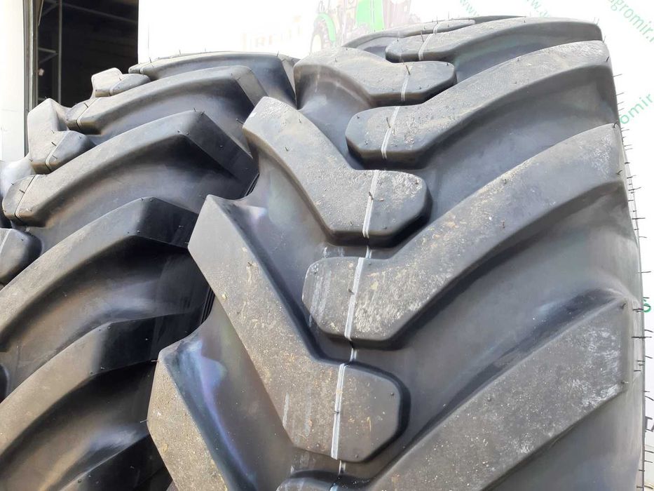 Anvelope noi 16.9-28 cu 14 pliuri industriale pentru buldo