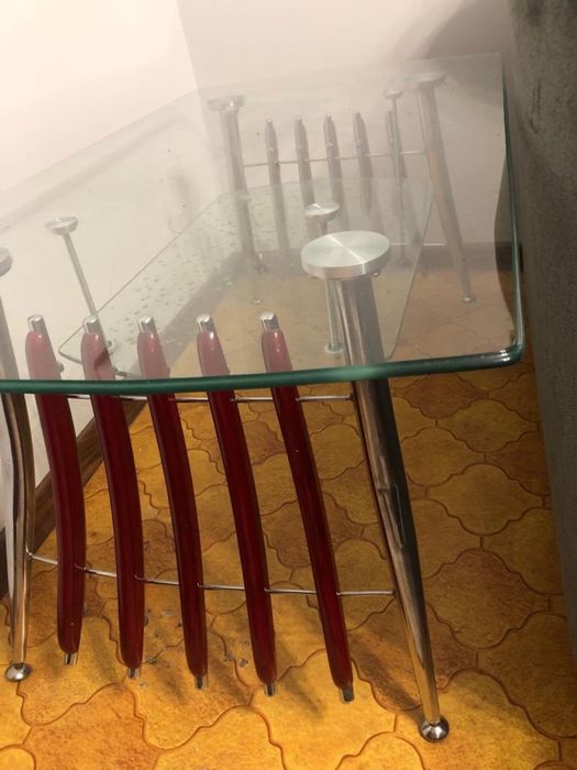 Журнальный столик