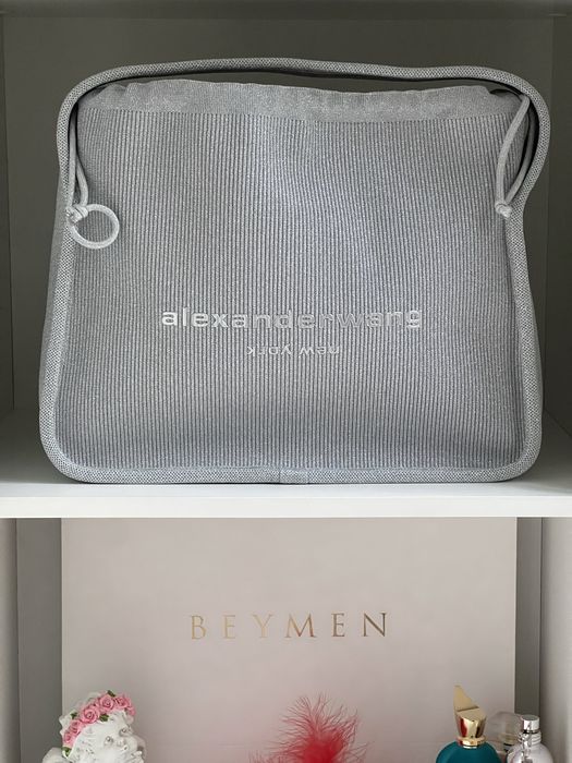 Продам сумку от Alexander Wang