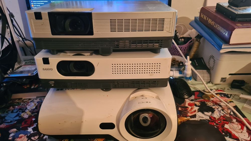 Проекторы в отл сост