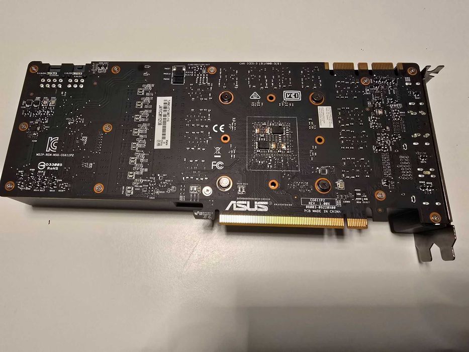 Placa video Nvidia Asus GTX 1080ti, Inno3D GTX 1070, Sapphire RX 6600