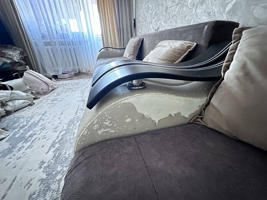 Бу , отдам даром.