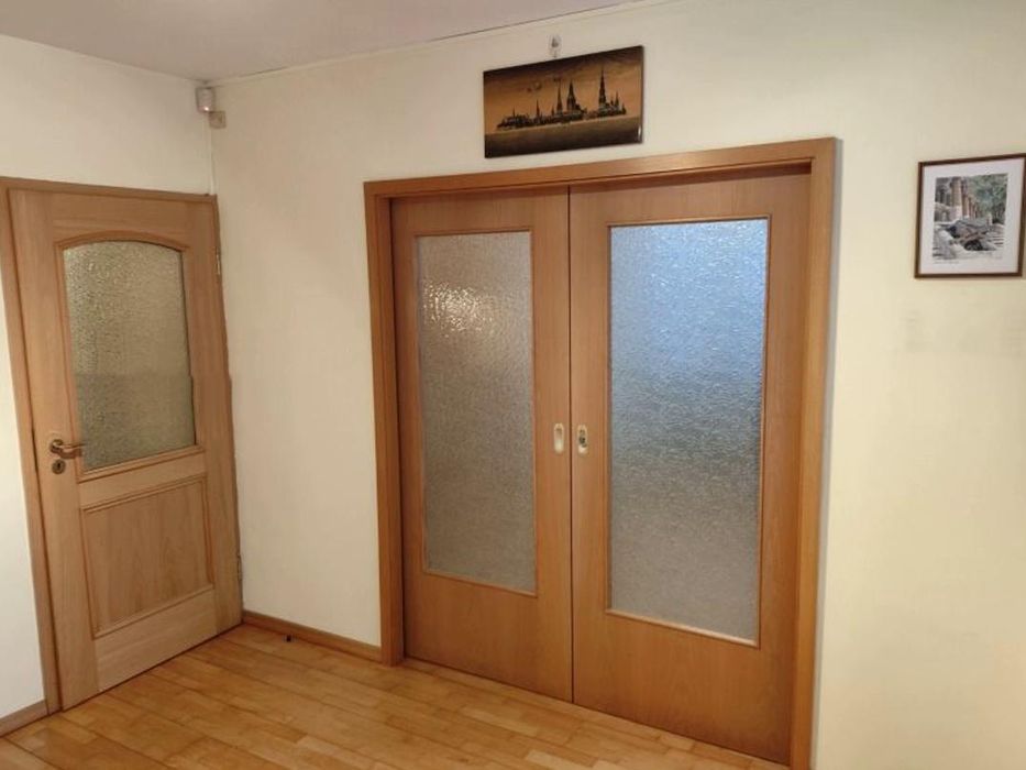 Двустаен, под наем, ж.к Изток