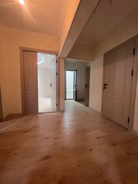 Vagzal 3 xona 85 kv2 2- etaj 79.000$