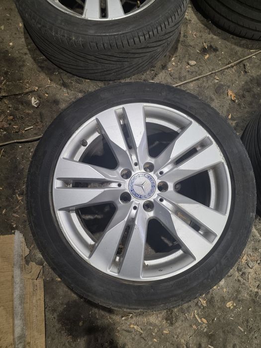 Джанти с гуми 17 цола за мерцедес w204/212/207
