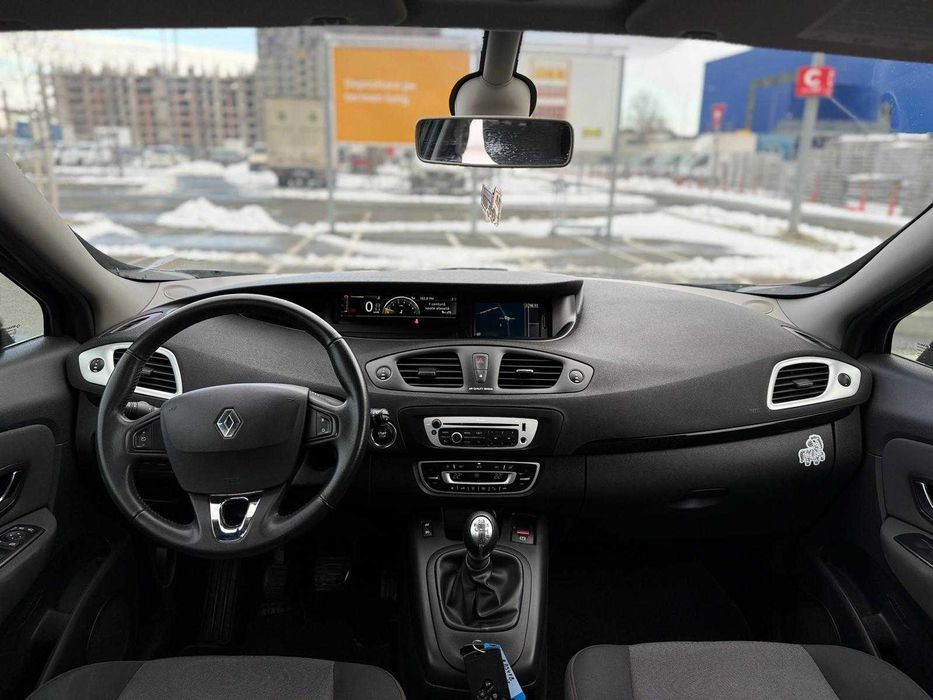 Renault Grand Scenic 3 1.2 Tce - Euro 5 / Navigatie / Clima / Pilot