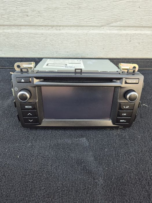 Navigație Sistem Multimedia Toyota Auris Hybrid. 2012-2015. Volan st.