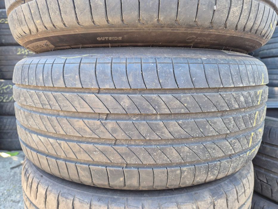 2 Anvelope de VARA - 235/45/18 98V XL - Michelin E-PRIMACY OE TESLA - CA NOI - DOT 2025 !