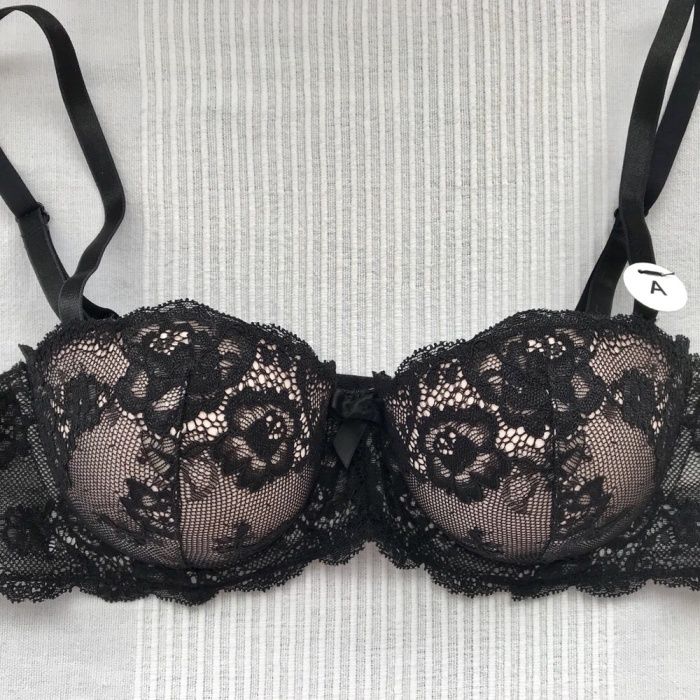 Sutien balconette din dantela, marime 80A, nou