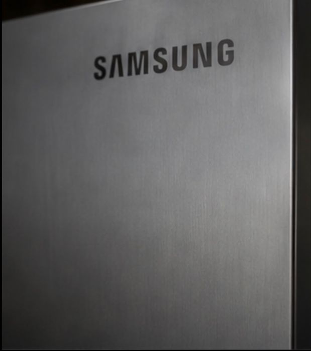 Frigider Samsung