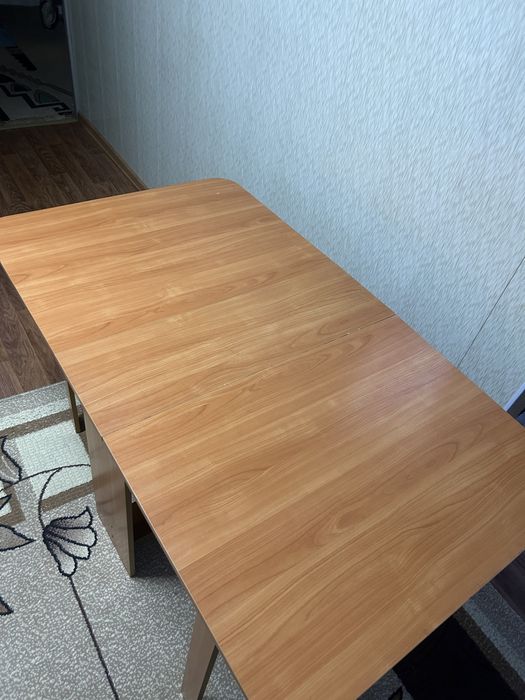 Продам стол книжка