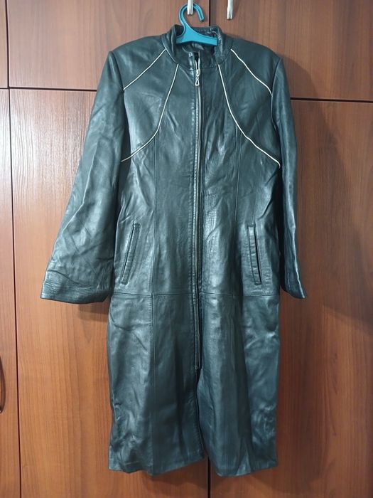 Продам кожаные вещи женские