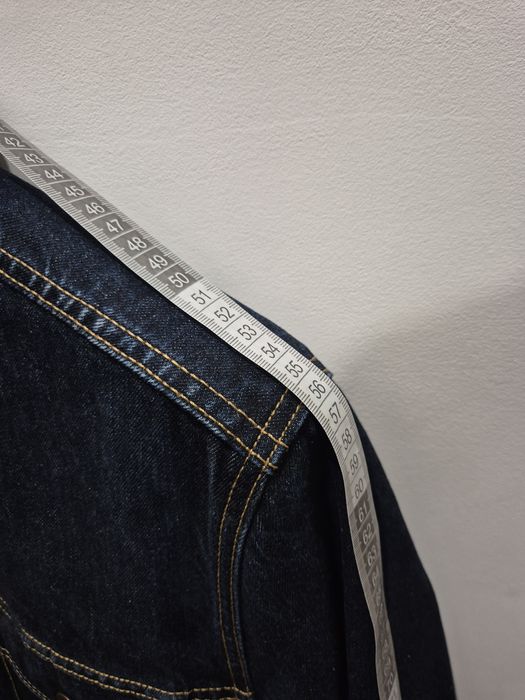 Яке levis sherpa