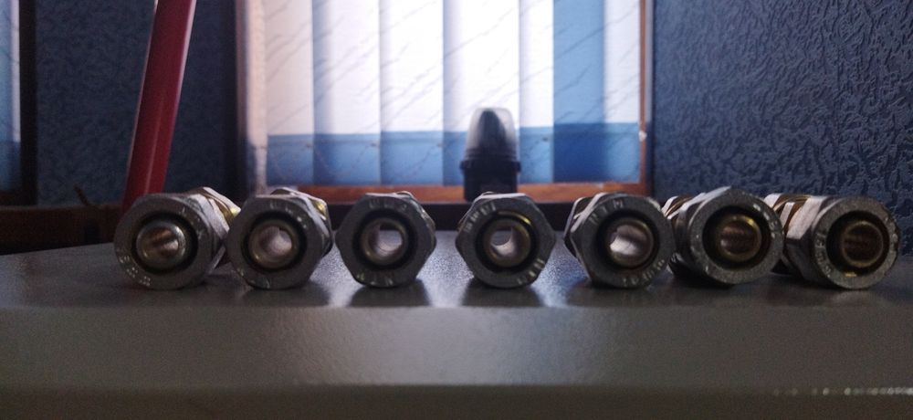 Муфта соединительная для труб половой отопления