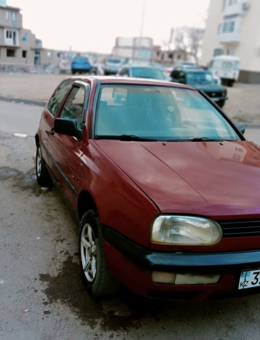 Автомобиль гольф 3